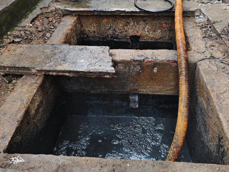 永阳清理化粪池